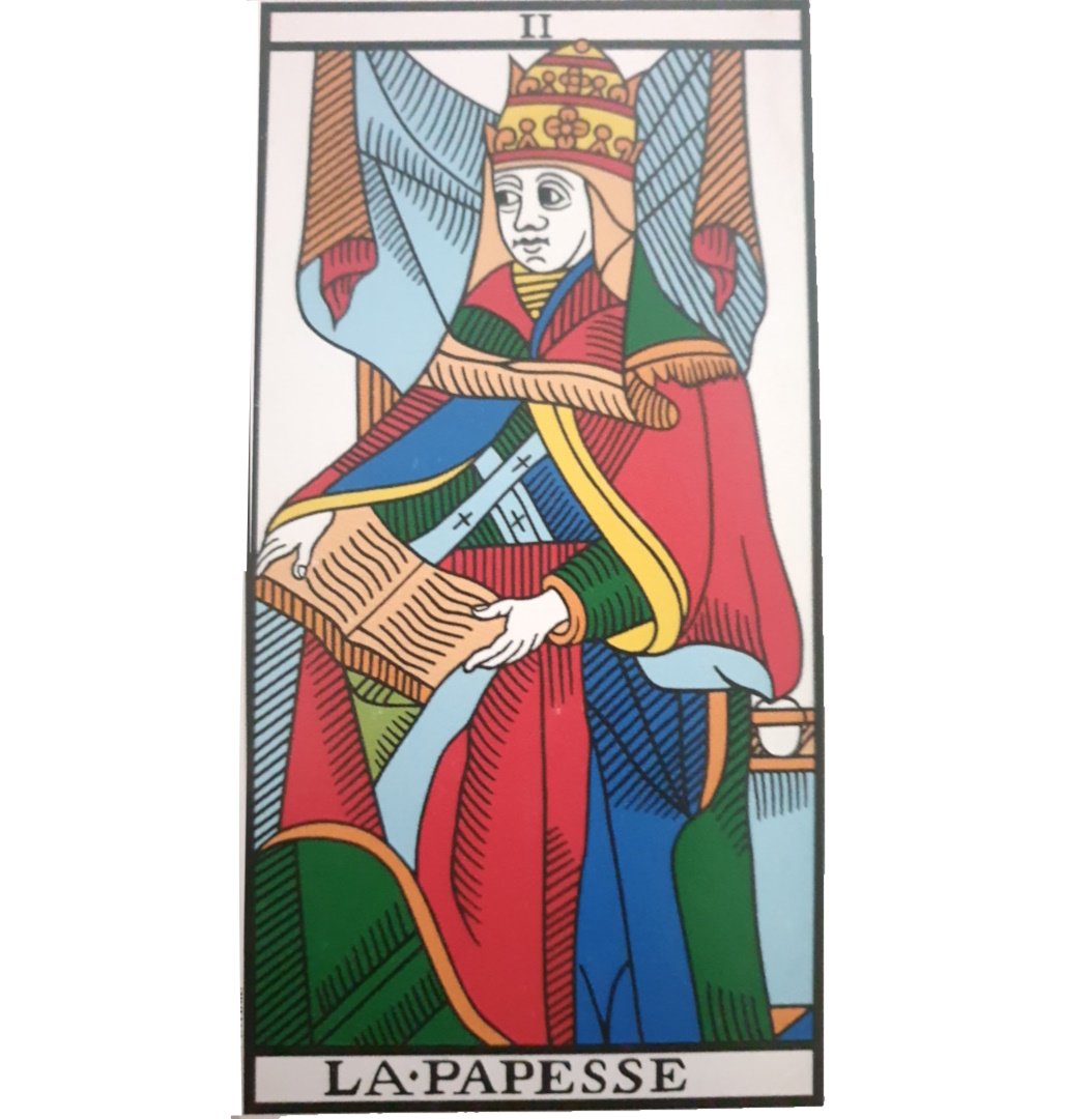 Tarot Card Popess Explained Simply (Learn Its Real Meaning Now)