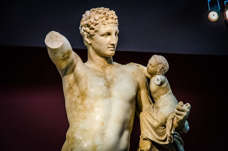 Famous Greek Statues Names You Should Know and Their Historical Significance