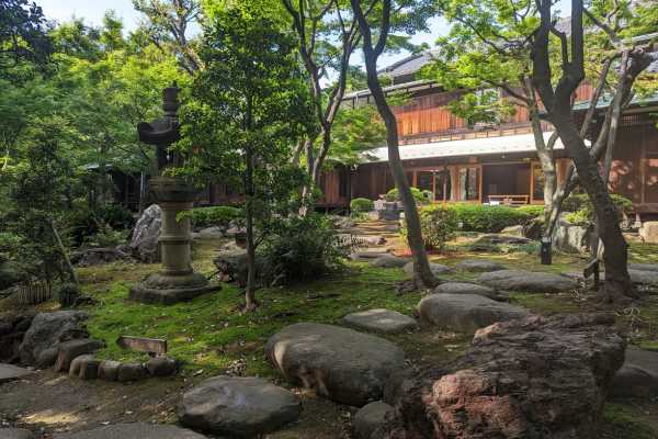 Visit Kyu Asakura House Now (Easy Travel Guide Tips)