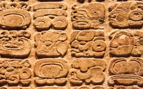 Mayans vs aztecs simple guide understand their history today