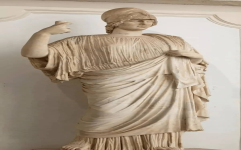Famous Greek Statues Names You Should Know and Their Historical Significance