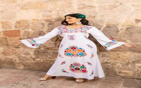 Best Mongolian Clothing Styles Discover Traditional Outfit Choices