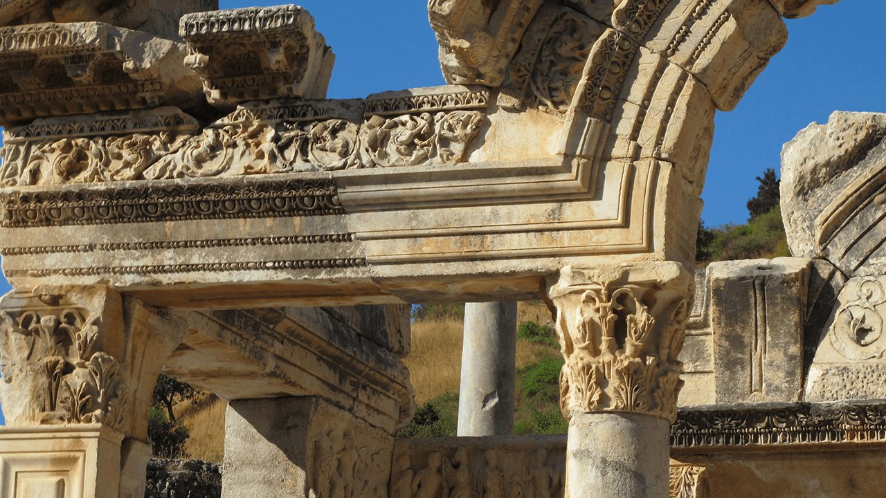 Temple Of Hadrian Guide Essential Tips For Your Perfect Visit