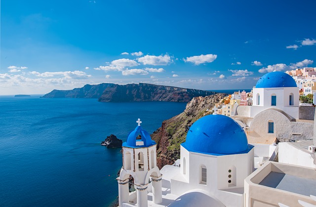 Insider Tips for Exploring the Most Beautiful Greek Islands: Make Your Trip Unforgettable with Local Advice!