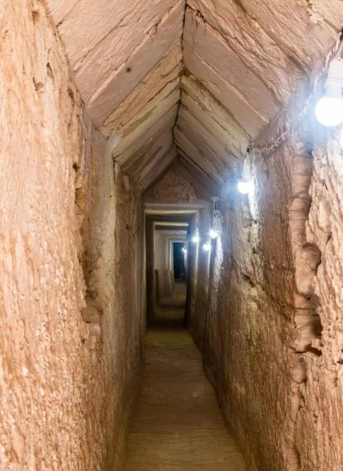 Why Havent We Found Cleopatras Mummy: The Secrets Still Hidden Underground