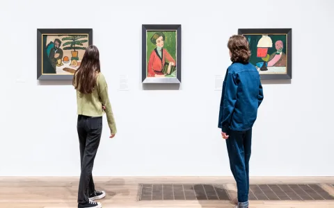 Plan Your Visit: Tate Modern Art Highlights & Tour Tips Today