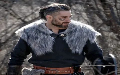 How Vikings dressed for battle: shockingly simple warrior outfits!