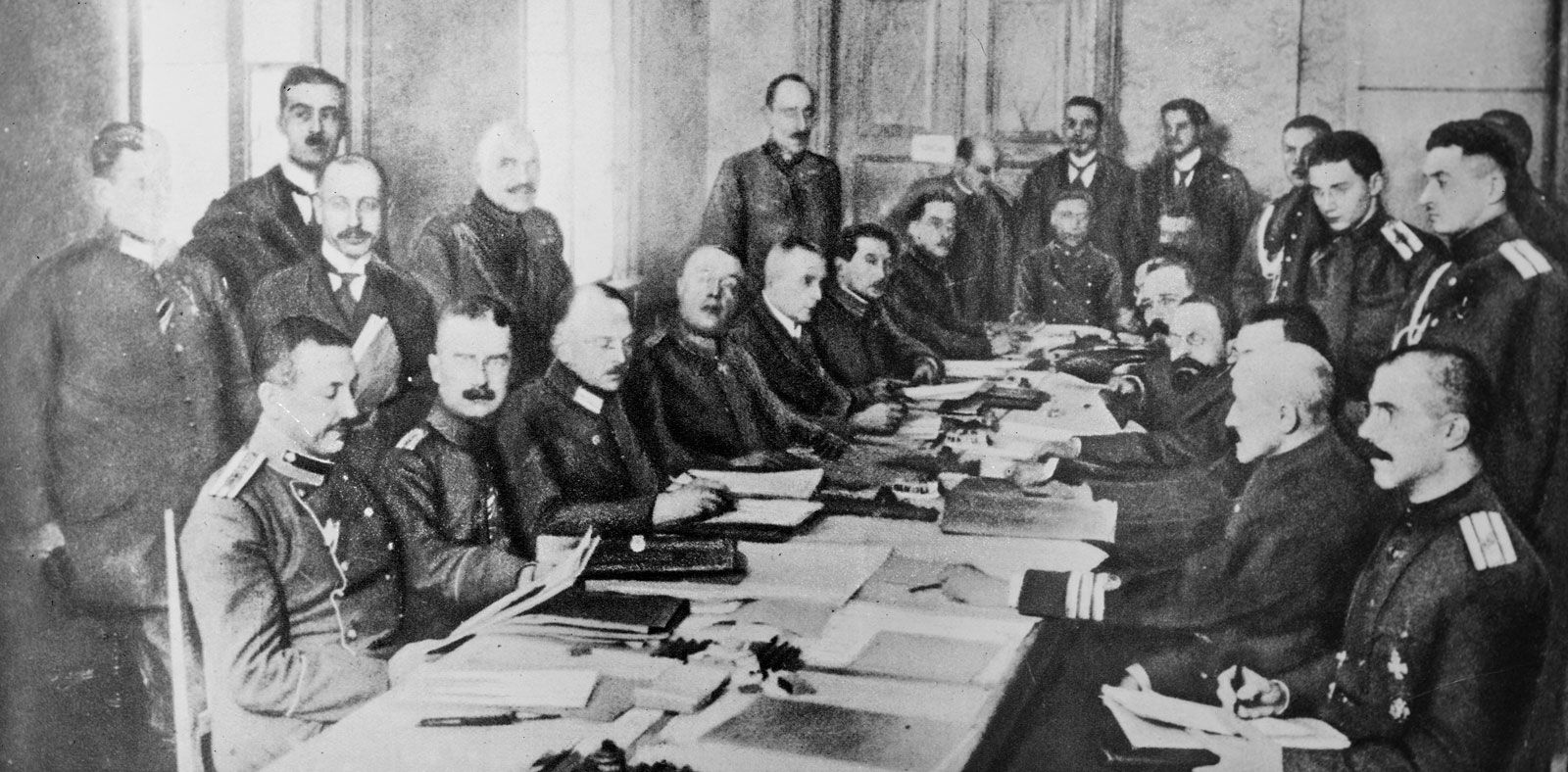 How did Treaty Brest Litovsk make Russia leave WWI? Heres the answer!